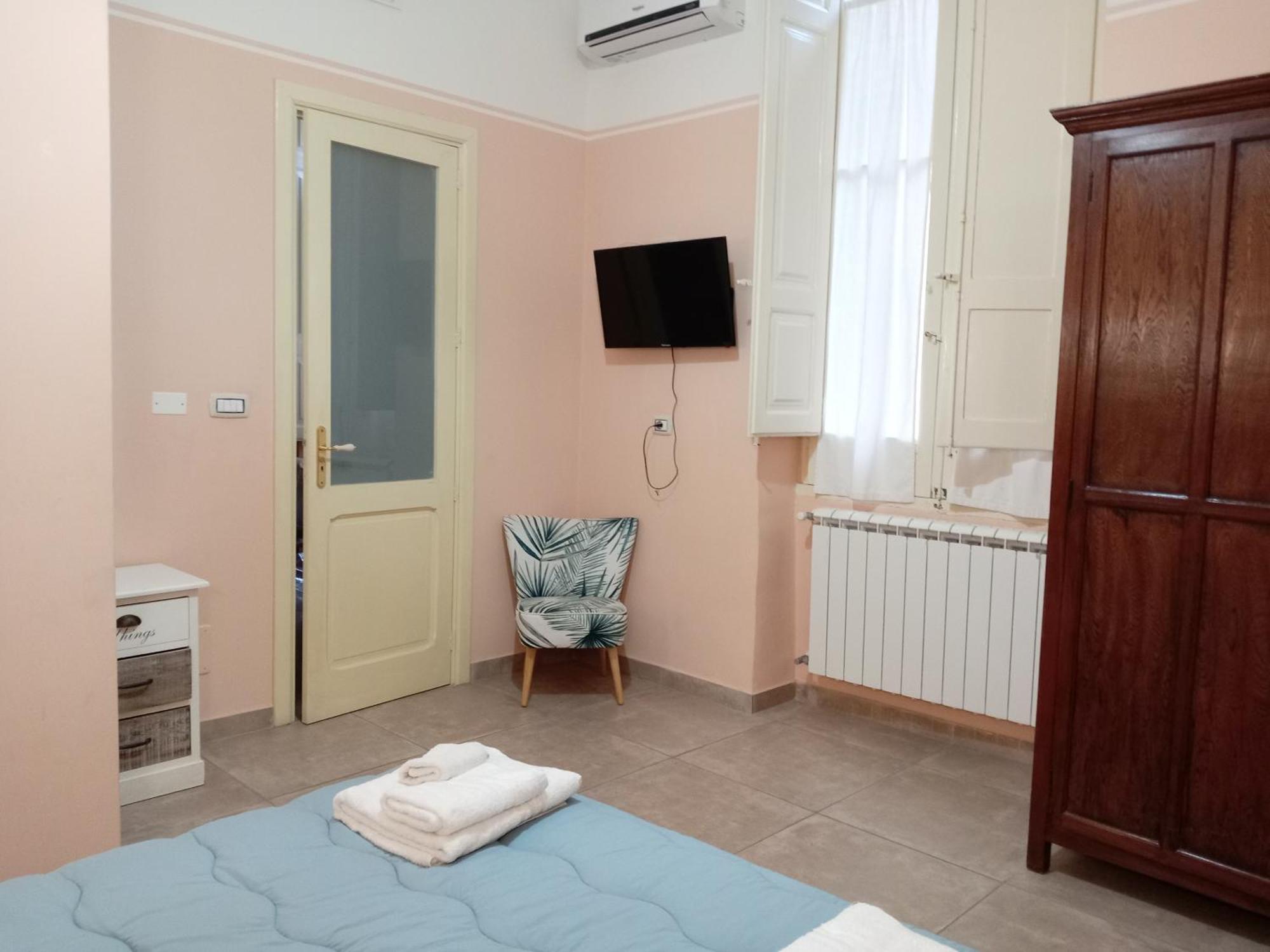 Piazza Verdi Liberty House Лечче Екстер'єр фото