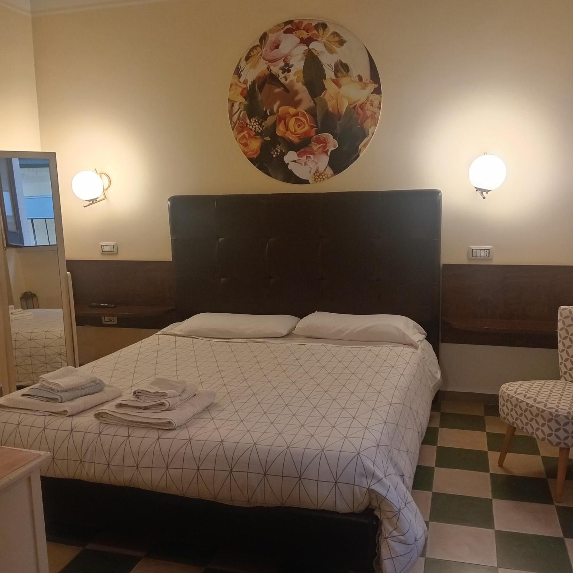 Piazza Verdi Liberty House Лечче Екстер'єр фото